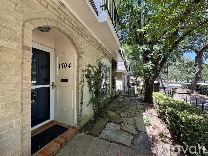 1704 Scenic Drive 2 Beds Single Family Home for Rent - Photo gallery 3
