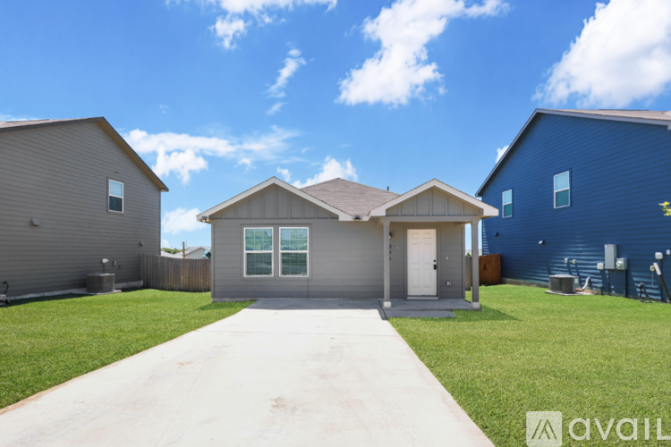 256 Texas Angel Wy 3 Beds Single Family Home for Rent - Photo gallery 1