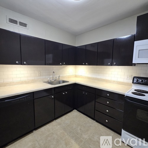 5939 Nagel Ave 2 Beds Apartment for Rent - Photo gallery 4