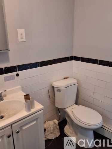 267 Goldsmith Ave 3 Beds Apartment for Rent - Photo gallery 4