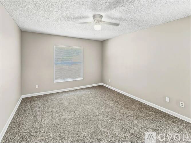 8137 West Montecito Avenue 2 Beds Single Family Home for Rent - Photo gallery 4