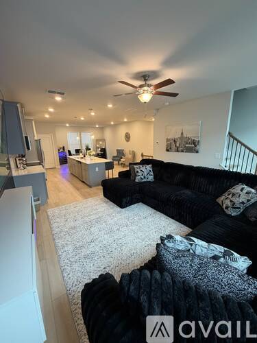 3140 Washburn Street Southeast 4 Beds Townhouse for Rent - Photo gallery 5