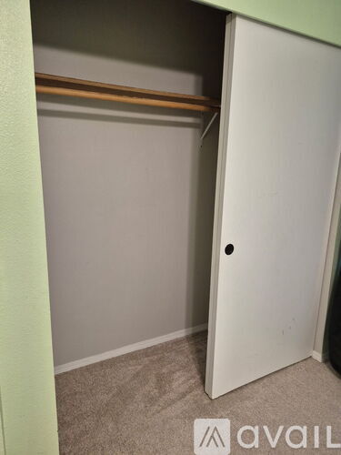 1203 110th St E 1 Apartment for Rent - Photo gallery 5