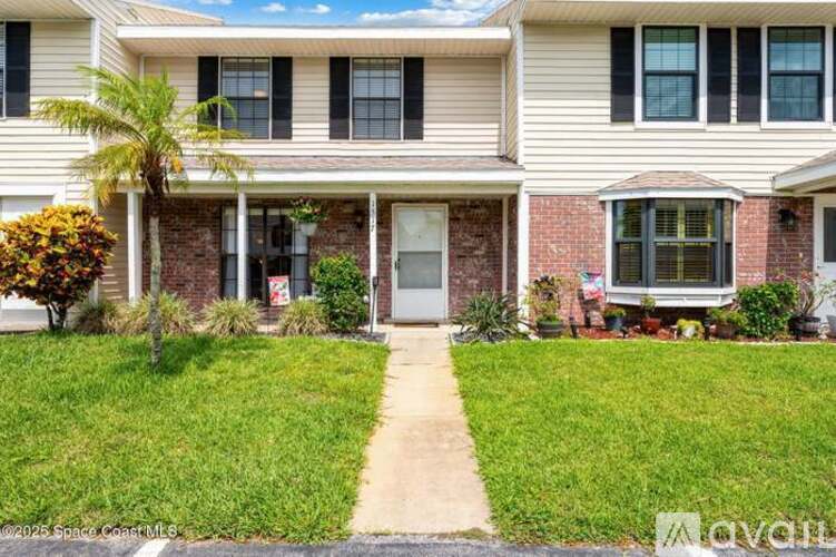 1517 Manor Drive Northeast 3 Beds Single Family Home for Rent - Photo gallery 1