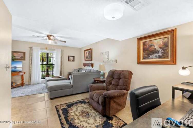 1517 Manor Drive Northeast 3 Beds Single Family Home for Rent - Photo gallery 2