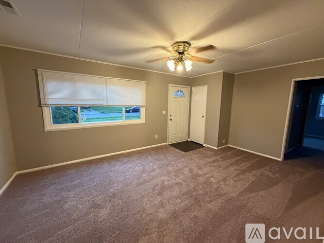 108 Holly Ln 3 Beds Single Family Home for Rent - Photo gallery 2