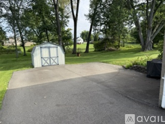 55 Martha Ave 3 Beds Single Family Home for Rent - Photo gallery 5