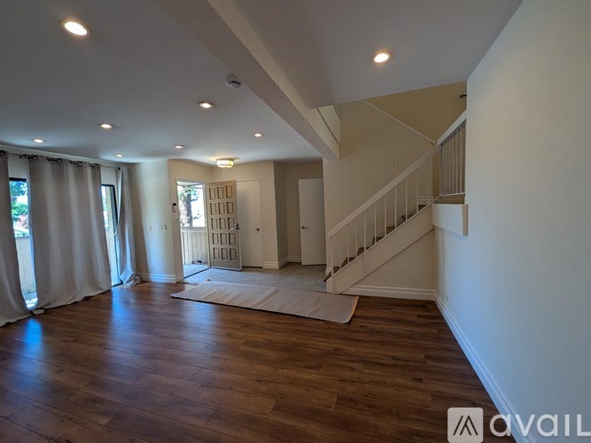 10051 Topanga Canyon Blvd 2 Beds Condo for Rent - Photo gallery 5