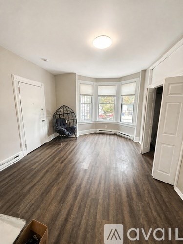 308 7Th Avenue West 3 Beds Apartment for Rent