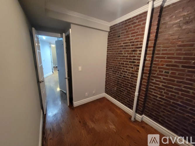 219 East 23rd St 2 Beds Apartment for Rent - Photo gallery 3
