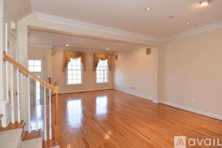 1907 Piccard Drive 4 Beds Townhouse for Rent - Photo gallery 5