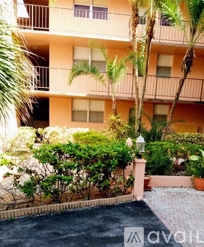Somerset Dr 2 Beds Condo for Rent - Photo gallery 3