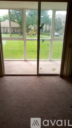 Somerset Dr 2 Beds Condo for Rent - Photo gallery 5
