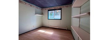 5/2.75 3250 sqft