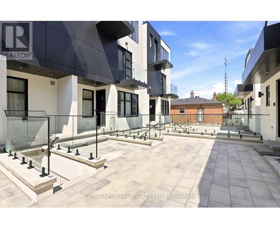 1 - LOWER - 589 OAKWOOD AVENUE 2 Beds Condo, Home, Townhouse for Rent - Photo gallery 1