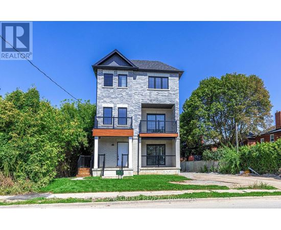 3 - 24 QUEEN STREET 2 Beds Home, Multifamily, Triplex for Rent - Photo gallery 1