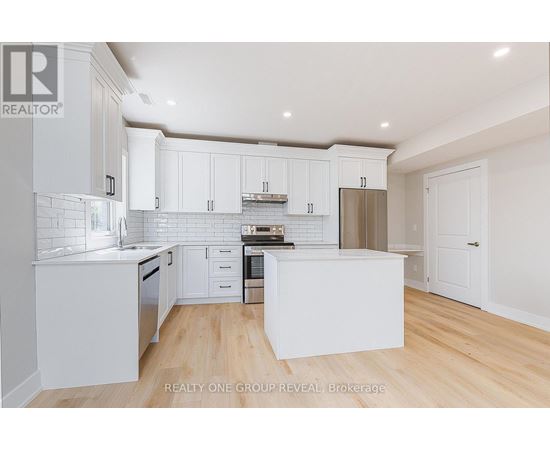 3 - 24 QUEEN STREET 2 Beds Home, Multifamily, Triplex for Rent - Photo gallery 5
