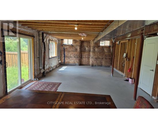 56 GOLDEN HAWK DRIVE 4 Beds House for Rent - Photo gallery 2
