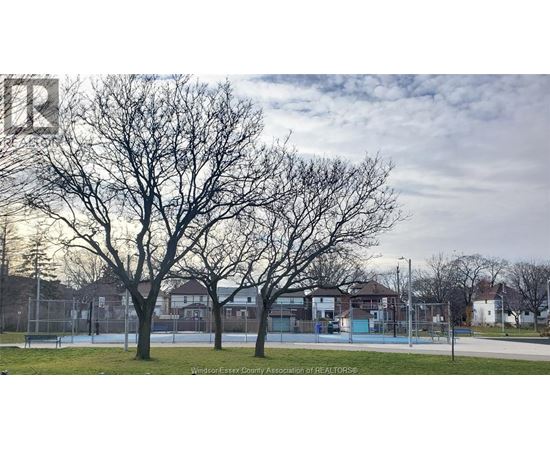 725 Church STREET Unit# Main 5 Beds House for Rent - Photo gallery 4
