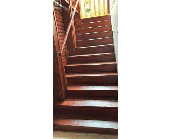28 ILES STREET 1 House for Rent - Photo gallery 4