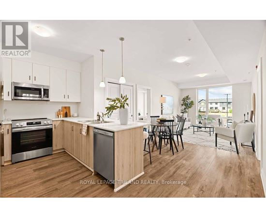 215 - 865 KLEINBURG DRIVE 1 House for Rent - Photo gallery 1