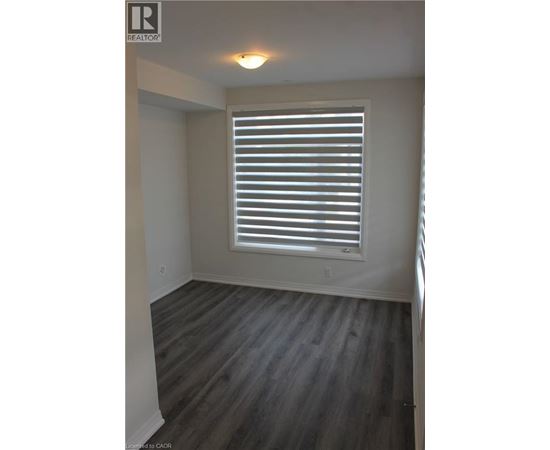 155 EQUESTRIAN Way Unit# 139 3 Beds Condo, Home, Townhouse for Rent - Photo gallery 3