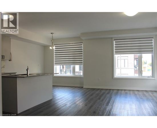 155 EQUESTRIAN Way Unit# 139 3 Beds Condo, Home, Townhouse for Rent - Photo gallery 5