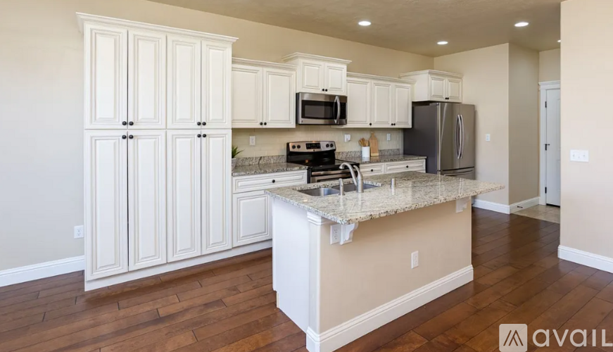 3631 Autumn Colors Dr 3 Beds Single Family Home for Rent - Photo gallery 4