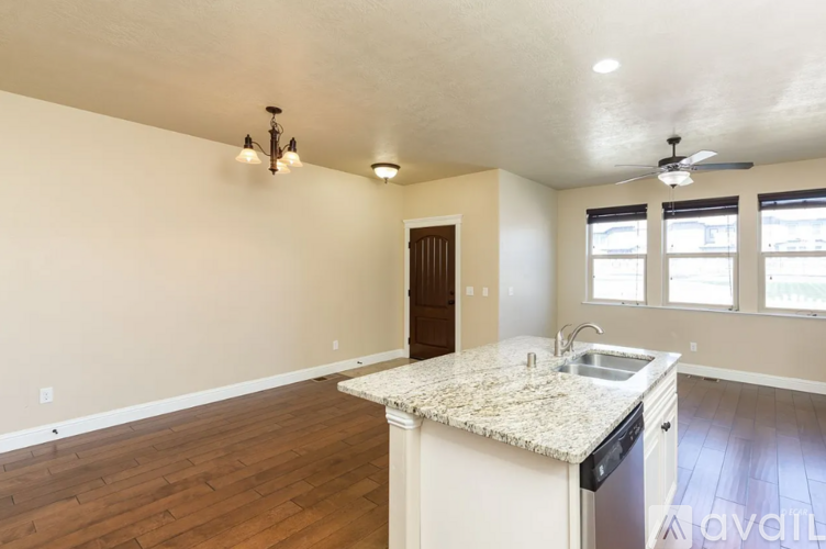3631 Autumn Colors Dr 3 Beds Single Family Home for Rent - Photo gallery 5