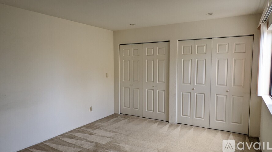 949 Courtland Court 2 Beds Single Family Home for Rent - Photo gallery 5