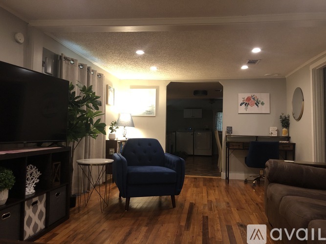 6640 Hunt Street 3 Beds Single Family Home for Rent - Photo gallery 5