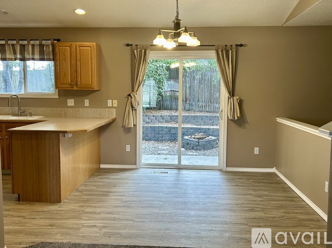 3125 E Beamer Ct 4 Beds Single Family Home for Rent - Photo gallery 2