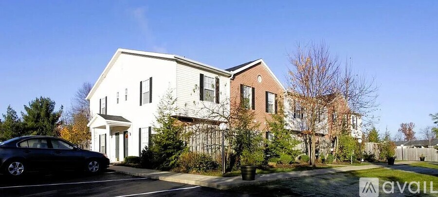 406 Waterside Ave 2 Beds Townhouse for Rent - Photo gallery 1