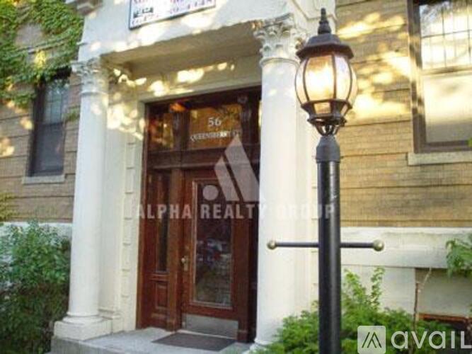 56 Queensberry St 2 Beds Apartment for Rent - Photo gallery 3