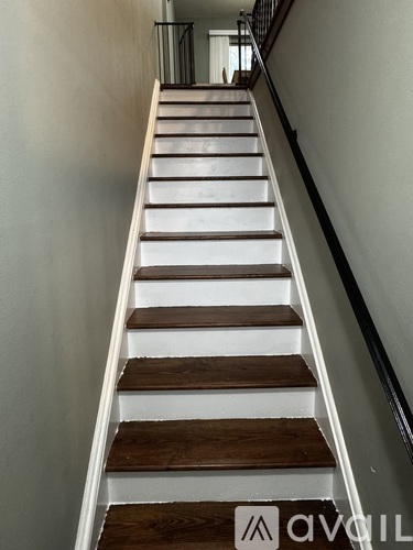 96 East Avenue 2 Beds Single Family Home for Rent - Photo gallery 2