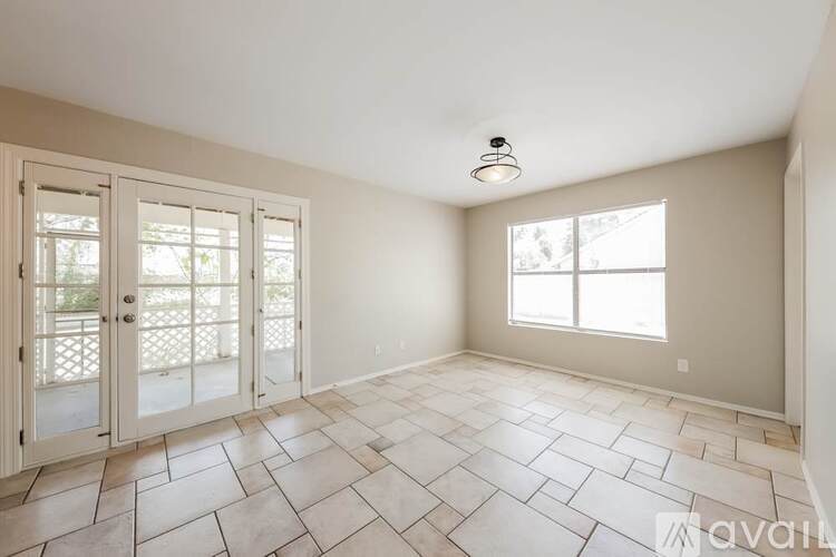 705 Tuscanny St 4 Beds Single Family Home for Rent - Photo gallery 2