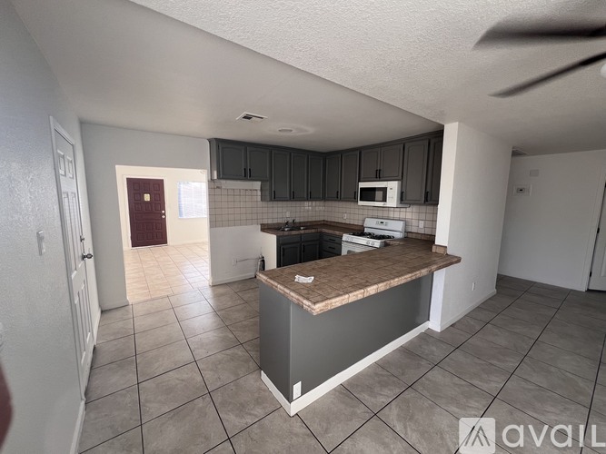 416 Mill Street 3 Beds Single Family Home for Rent - Photo gallery 1