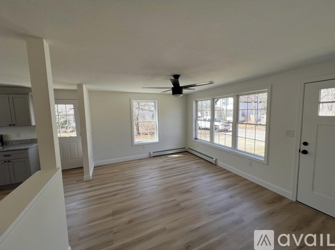 17 Dorsey Street 3 Beds Single Family Home for Rent - Photo gallery 3