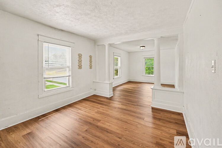 29 Coldbrook Street Northeast 2 Beds Apartment for Rent - Photo gallery 4