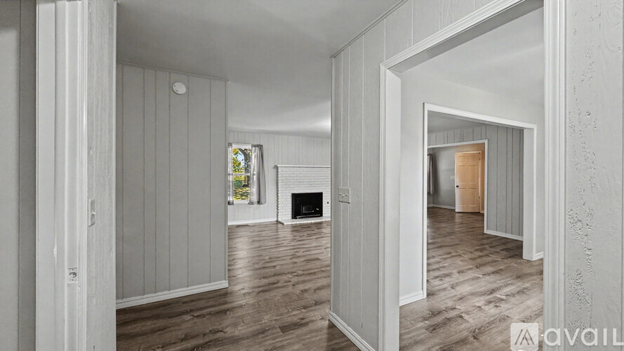2001 Pine Woods Rd 4 Beds Single Family Home for Rent - Photo gallery 5