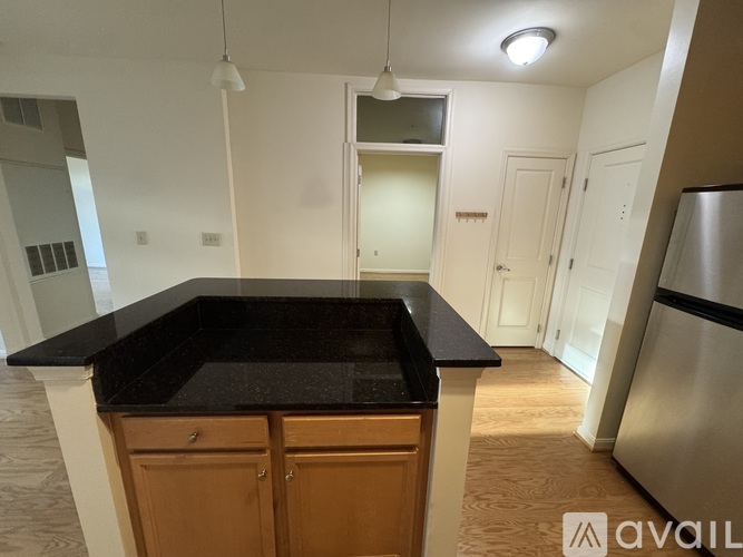 2665 Prosperity Avenue 2 Beds Apartment for Rent - Photo gallery 3