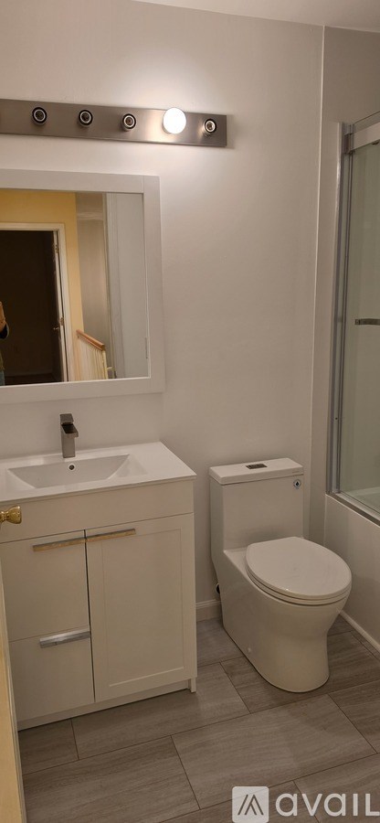 2 Puchala Drive 3 Beds Apartment for Rent