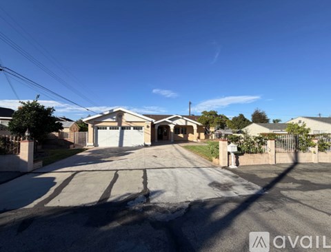 14805 Light St 3 Beds Apartment for Rent
