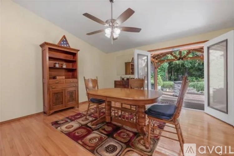 20429 81st Drive Northeast 3 Beds Single Family Home for Rent - Photo gallery 3