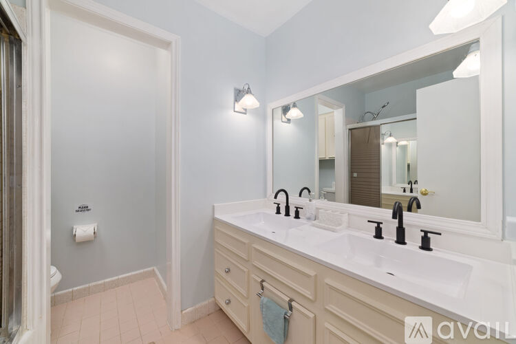 17403 Mossforest Drive 3 Beds Single Family Home for Rent - Photo gallery 3
