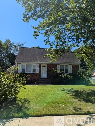 821 Kenyon Lane 4 Beds Apartment for Rent