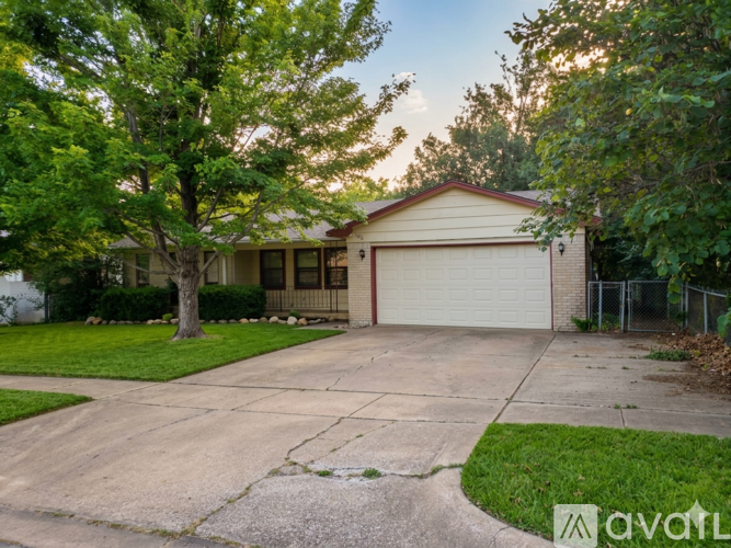 1616 South 5th Place 4 Beds Single Family Home for Rent - Photo gallery 1