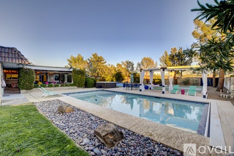 4101 Del Monte Ave 5 Beds Apartment for Rent