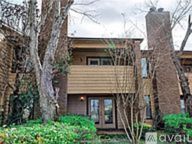 5646 South Lakeshore Drive 3 Beds Townhouse for Rent - Photo gallery 1