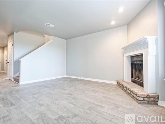 5646 South Lakeshore Drive 3 Beds Townhouse for Rent - Photo gallery 5